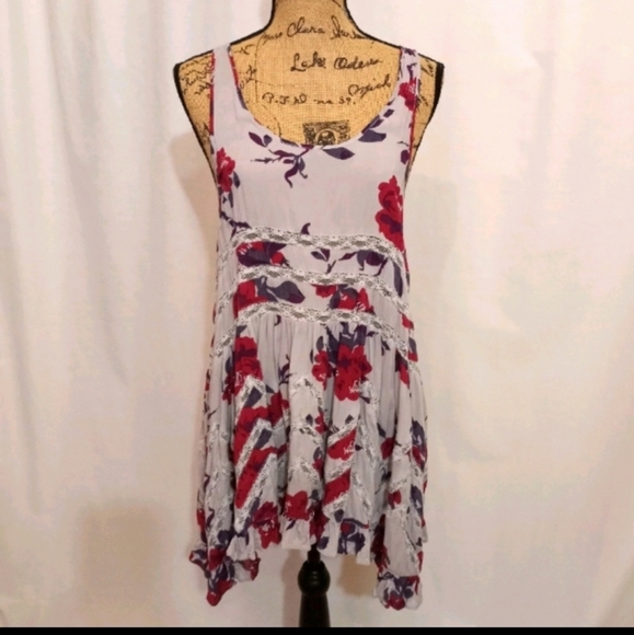 6 PIECE FREE PEOPLE SUMMER BUNDLE, 3 DRESSES, 3 TO